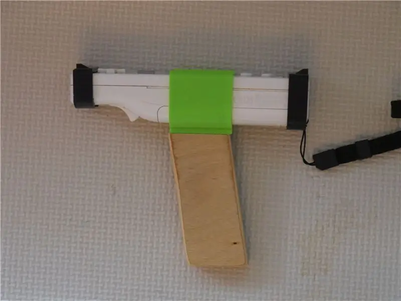 Pegangan dan Pembidik Pistol