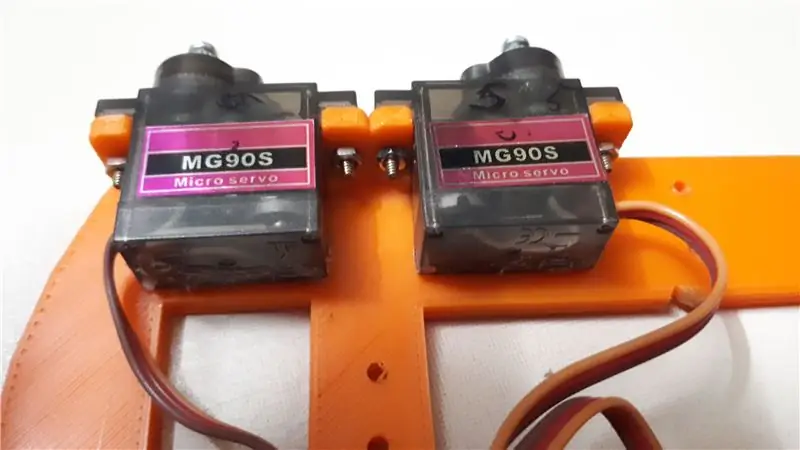 Parafuso servos com plano