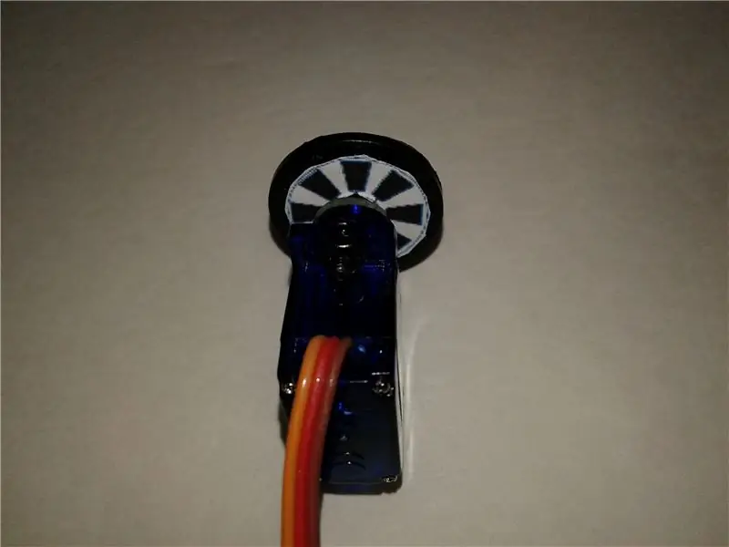 Συνδέστε το Round Servo Horn στο Micro Servo Motor