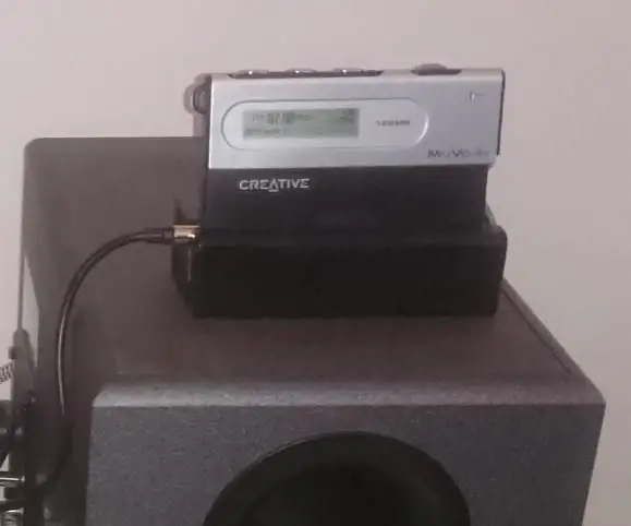 Přidání rádiového přijímače do domácího audio systému: 3 kroky