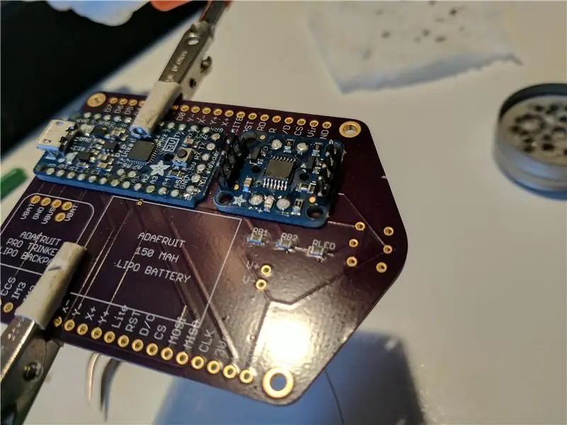 Adafruit PCB -lərinin daşıyıcı lövhəyə lehimlənməsi