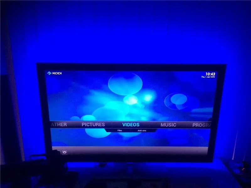 Ambilight -stelsel vir elke invoer wat op u TV gekoppel is. WS2812B Arduino UNO Raspberry Pi HDMI (Opgedateer 12.2019)