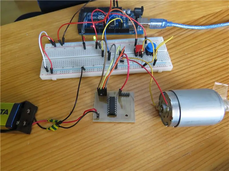 Ovládanie jednosmerných motorov pomocou Arduino a L293