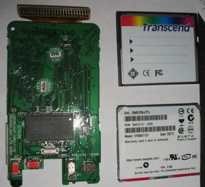 Conecte la tarjeta CompactFlash