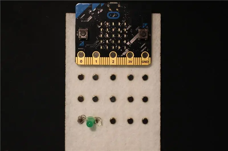 El ThreadBoard: placa de prototipatge per a e-tèxtils de micro: bits