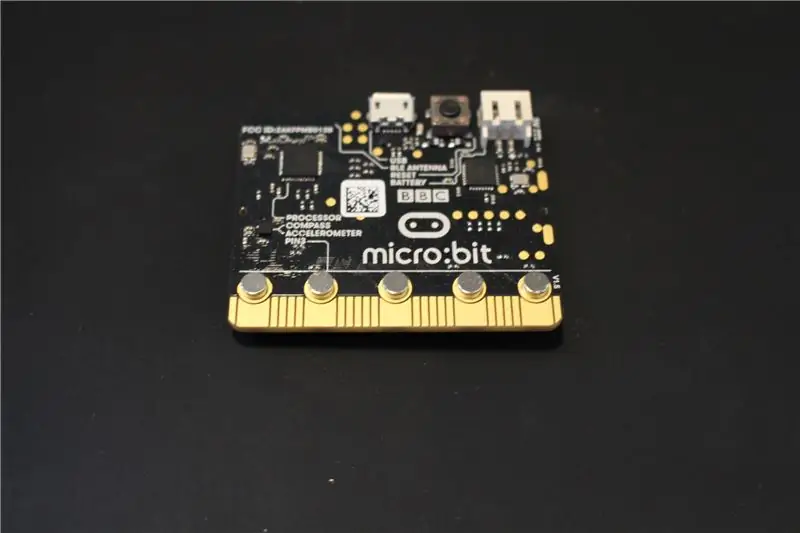 Afegir imants als pins Micro: bit