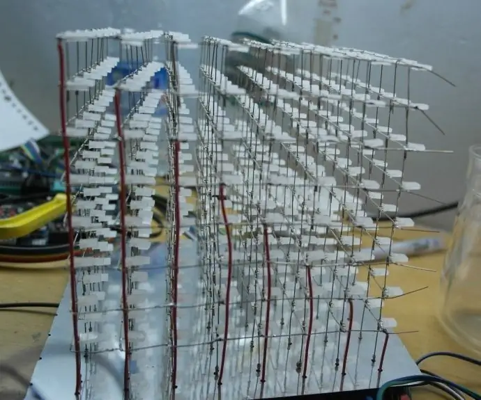 Παραγωγή Light Cube: 7 Βήματα