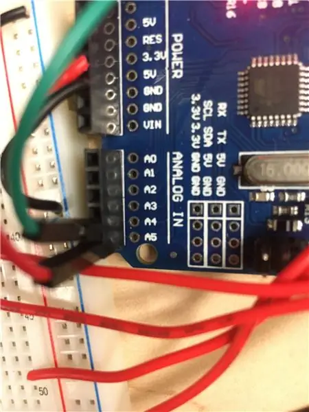 Conectarea ecranului LCD