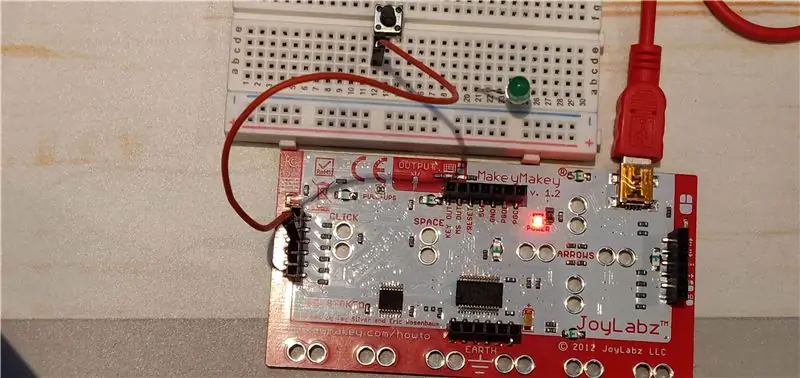 Schaltfläche mit Buchstaben verbinden