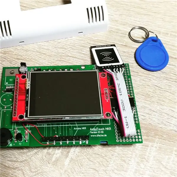 Pag-mount ng ArduiTouch PCB