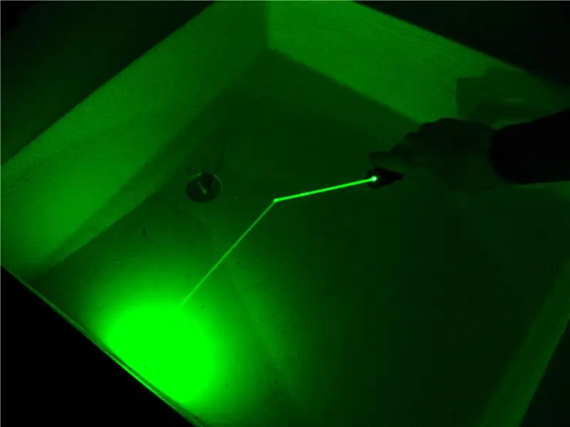 De waterdichte laserbehuizing! 7 stappen (met afbeeldingen)