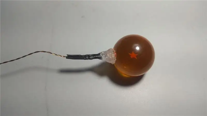 Idikit ang LED Sa Ball