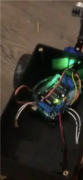 Ang paglakip ng Arduino sa Blackbox