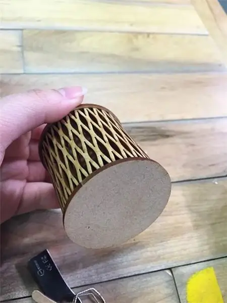 Masă și curbă (Laser Cutter)