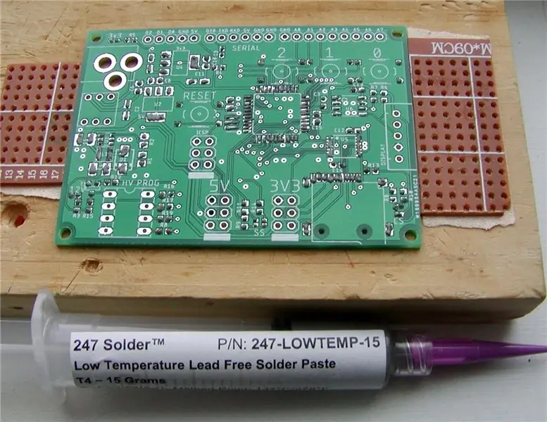 Нанесете Solder Paste