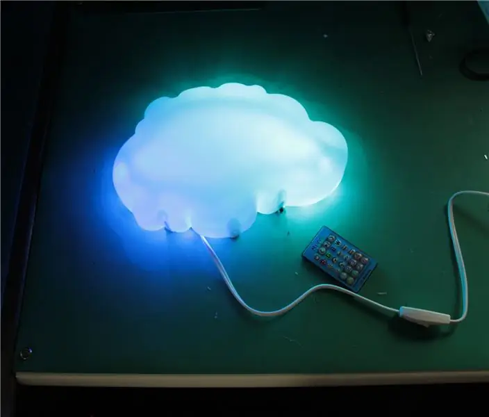 Pixel Cloud Ambient vägglampa