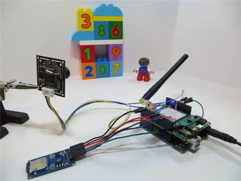 Càmera de correu electrònic Arduino Security 3G / GPRS amb detecció de moviment