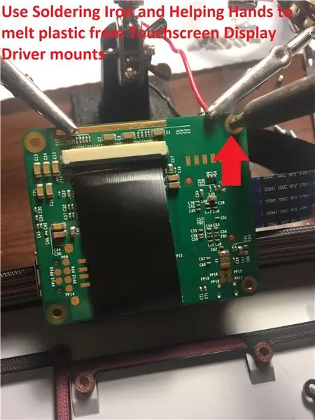 Connectez le câble plat de 200 mm et montez le pilote d'écran tactile sur le cadre