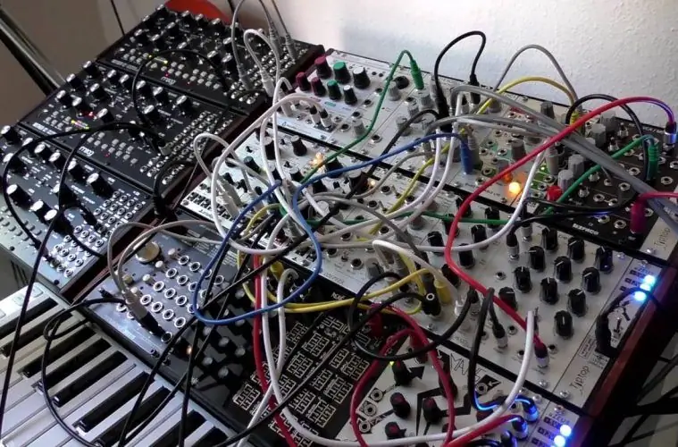 Ginagawa ang Iyong Unang Tunog sa VCV Rack