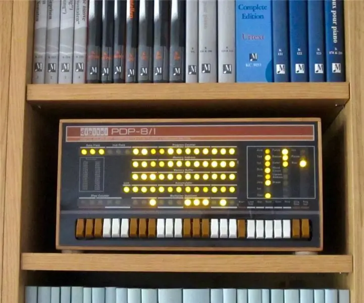 PiDP-8: a Raspberry Pi كـ PDP-8 Minicomputer: 7 خطوات