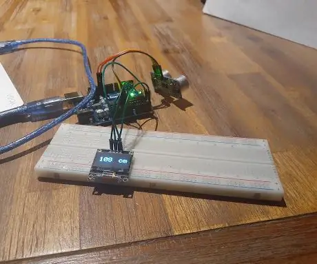 DIY -afstandsmåler med OLED -display: 4 trin