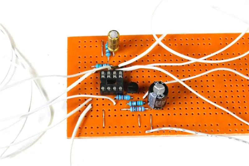 Making the Circuit - First 555 Timer