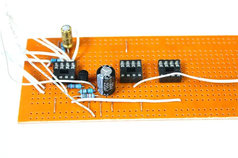 Fazendo o circuito - conectando o amplificador operacional