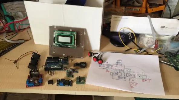 Dissenyar el circuit i fer Pcb