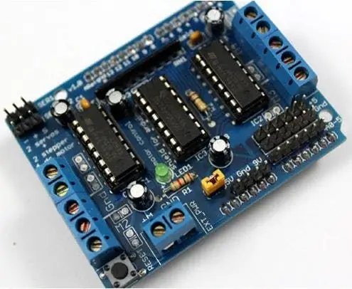 รถยนต์ขับเองจาก Arduino