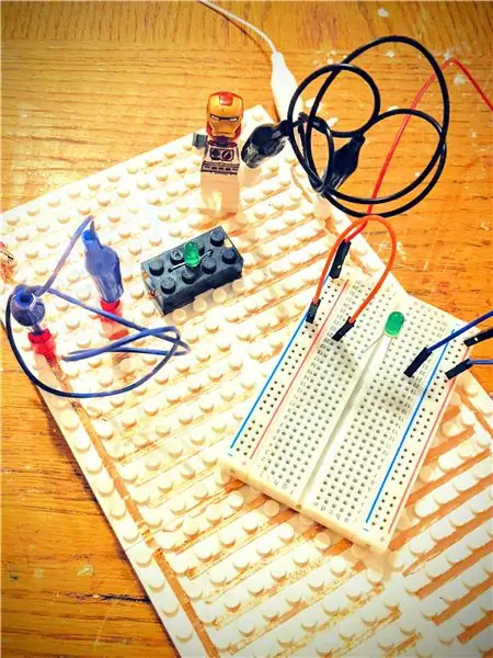 Изработка на LEGO Breadboard