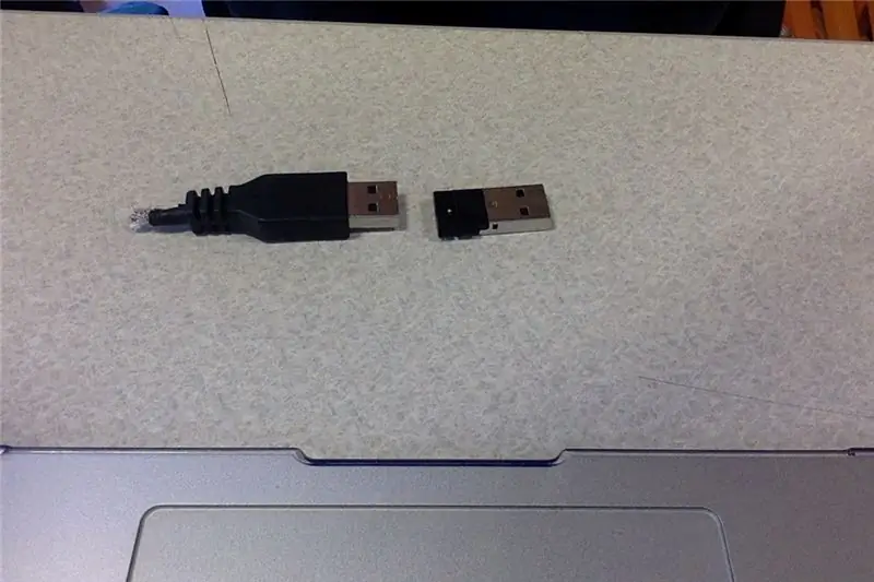 Meetod: purunenud USB