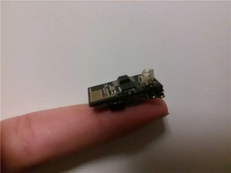 Pequeño botón de tablero ESP8266 (reconfigurable)