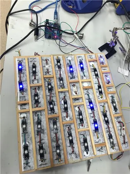 De draden aansluiten op de Arduino