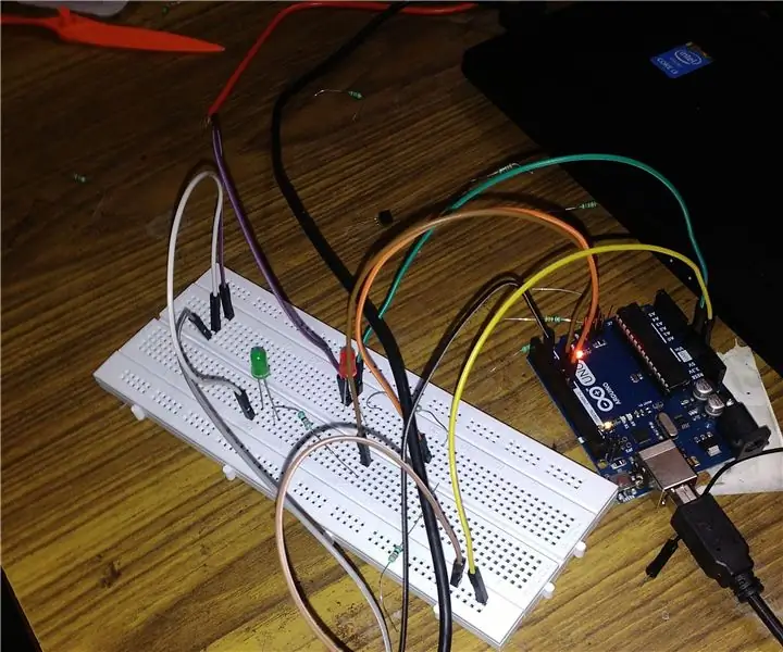 Senzor de obstacole IR fără a utiliza Arduino sau orice alt microcontroler: 6 pași