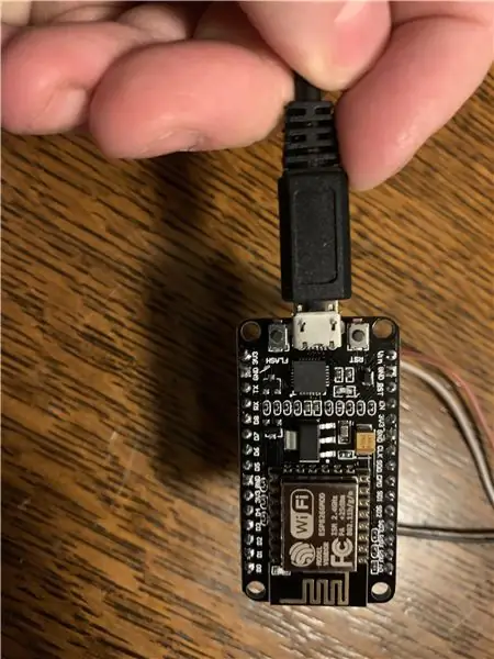 NodeMCU Programming thiab Soldering