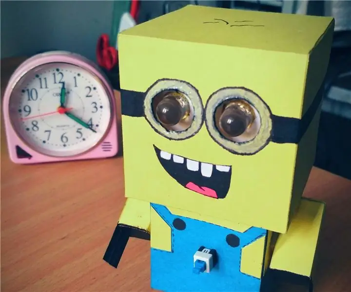 Mainan Minion Cubecraft (Mainan Lampu suluh): 4 Langkah