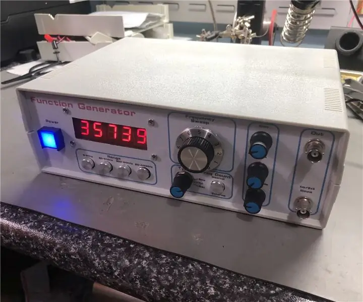 Izdelajte ta 5Hz do 400KHz LED signal za pometanje iz kompletov: 8 korakov