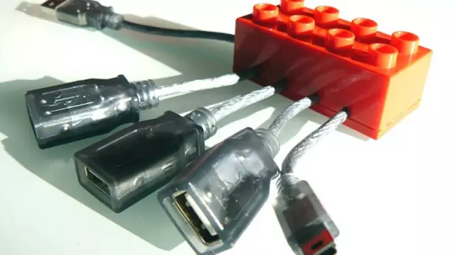 כונן USB לגו: 7 שלבים