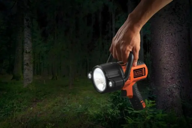 Compact Flash Flashlight: 6 βήματα