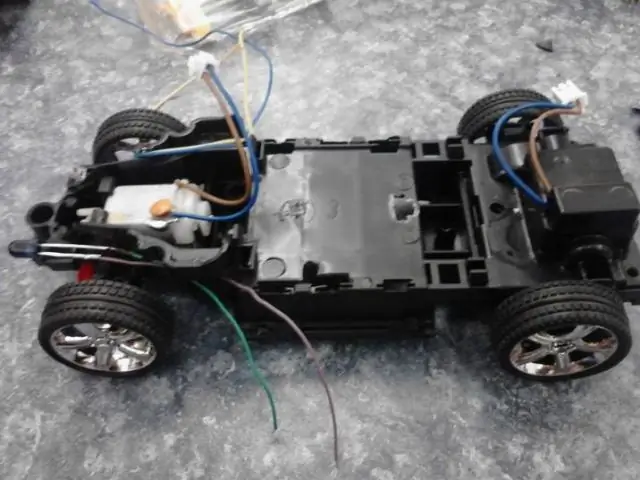 Arduino Mothbot: 11 kroków (ze zdjęciami)